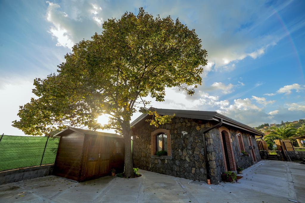 Appartamento Il Tiglio Viagrande Esterno foto